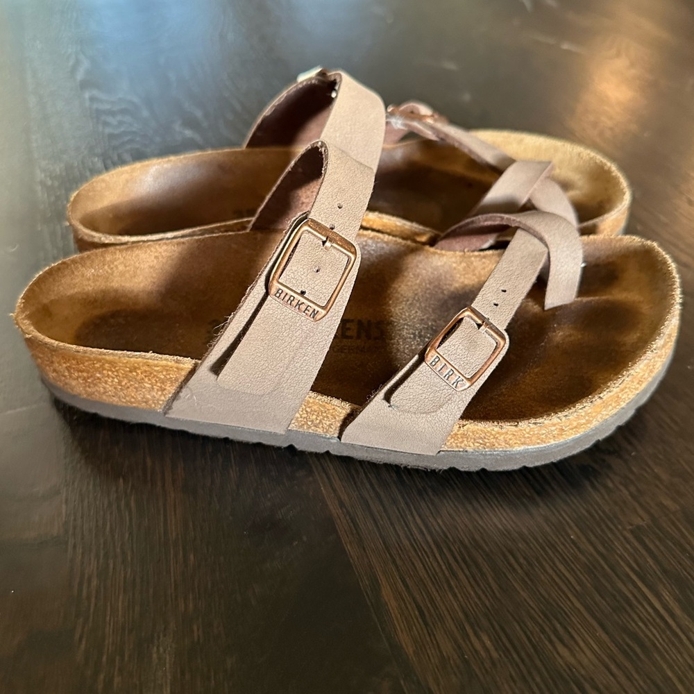 Birkenstock Mayari Mocha Sandals Size 35